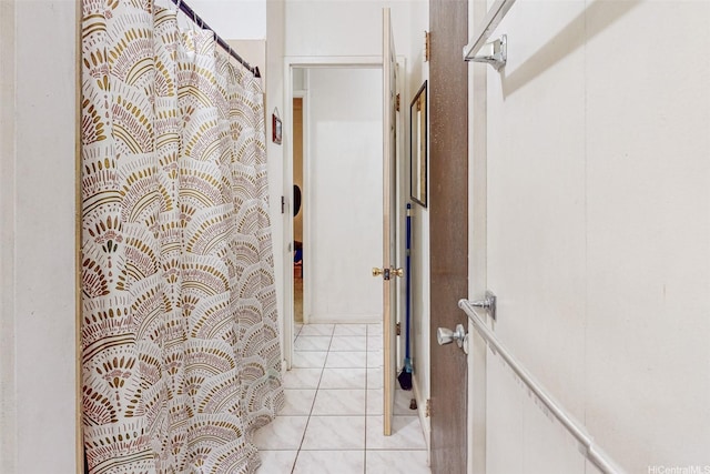 92-746 Palailai St, Kapolei, HI 96707 - bathroom with tile patterned floors