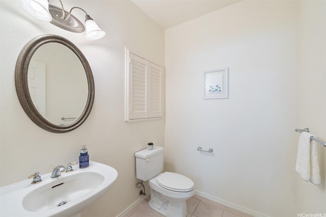 2897 Kalawao St Unit 61, Honolulu, HI 96822 - bathroom with a sink and tile patterned floors