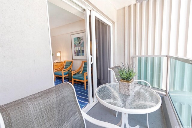 410 Atkinson Dr Unit 932, Honolulu, HI 96814 - view of balcony