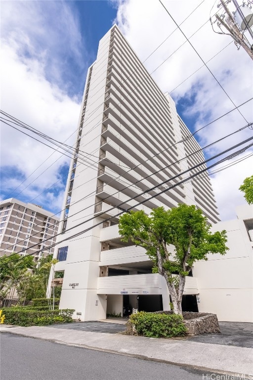 view of building exterior