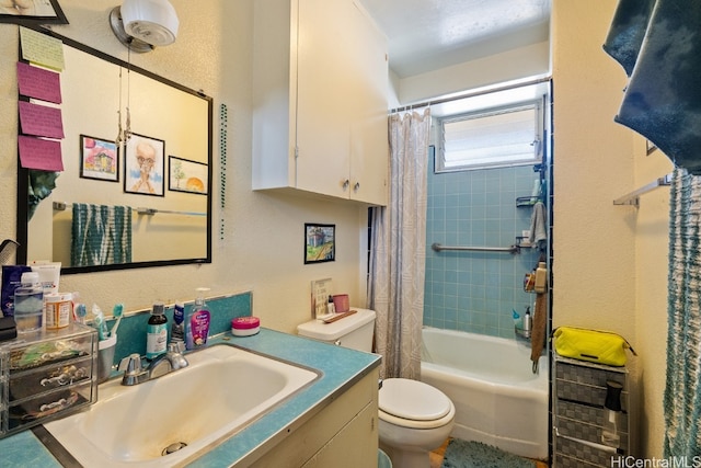 full bathroom featuring toilet, shower / bath combo, and vanity