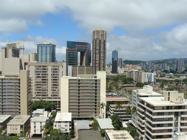 440 Olohana St Unit 1804, Honolulu, HI 96815 - skyline view