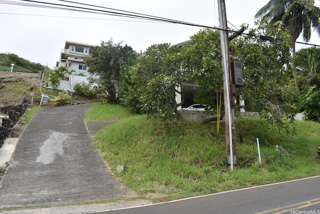 45-55 Lilipuna Rd Unit A, Kaneohe, HI 96744 - view of asphalt road