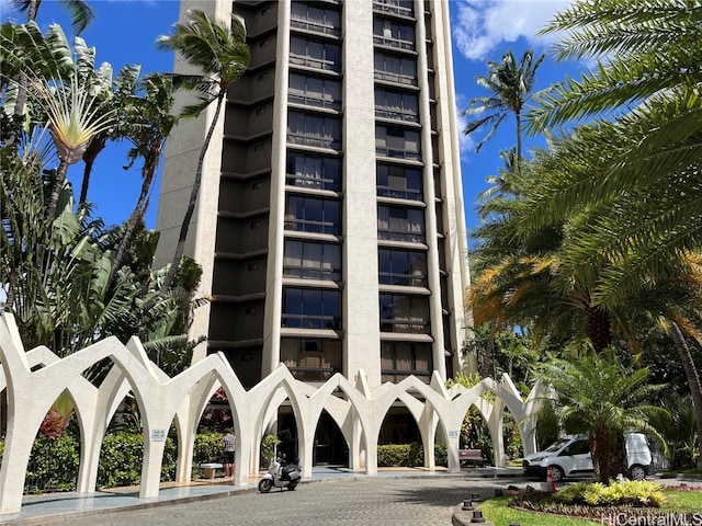 view of building exterior