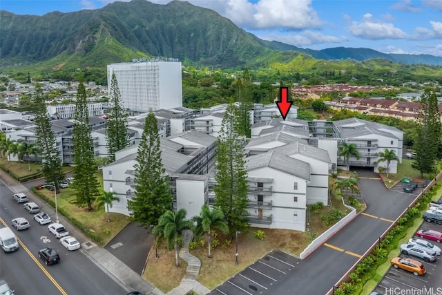 bird's eye view featuring a mountain view