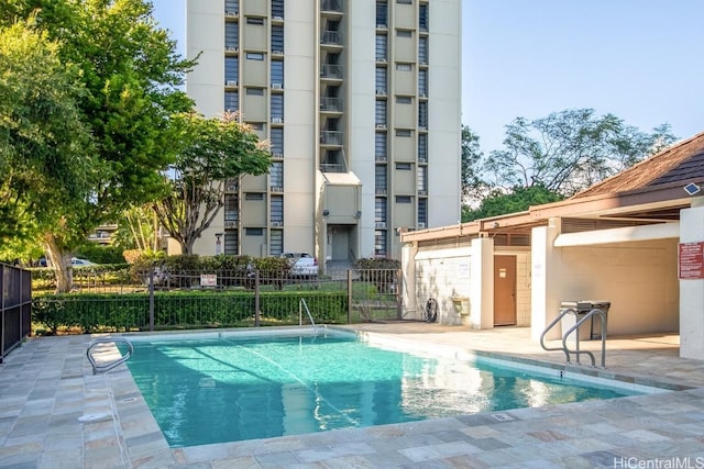 pool with fence