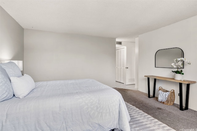 6770 Hawaii Kai Dr Unit 302, Honolulu, HI 96825 - bedroom featuring light colored carpet
