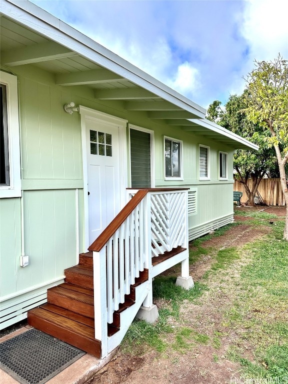 view of property entrance