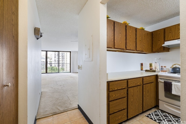 Listing photo 3 for 98-501 Koauka Loop Unit A603, Aiea HI 96701