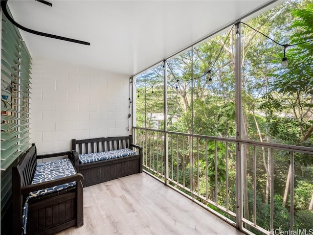 view of sunroom / solarium