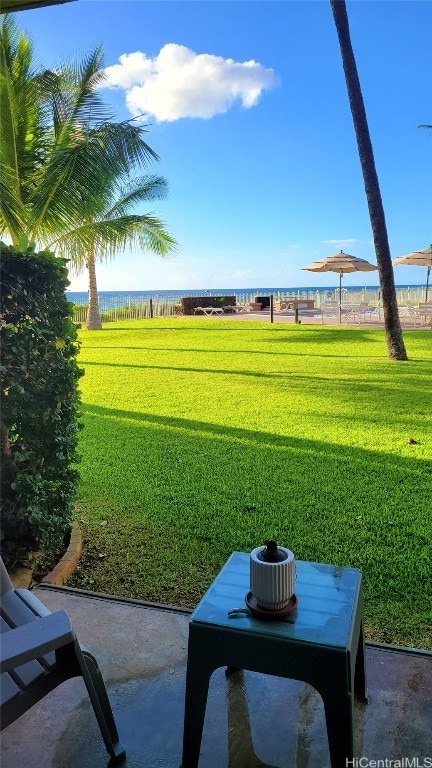 view of yard featuring a water view