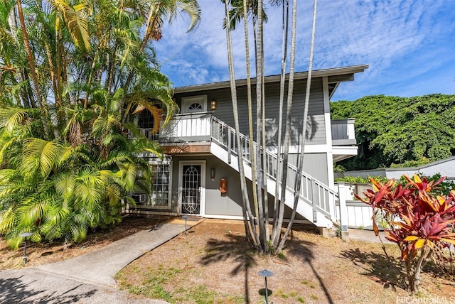 view of front of home