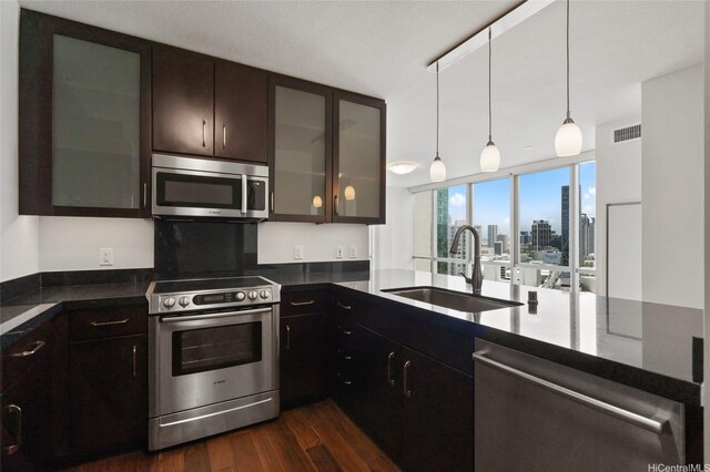 1189 Waimanu St Unit 2209, Honolulu, HI 96814 - photo 5