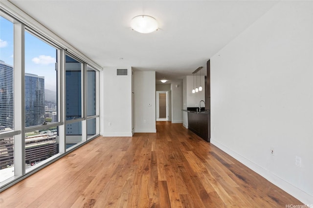 1189 Waimanu St Unit 2209, Honolulu, HI 96814 - photo 3