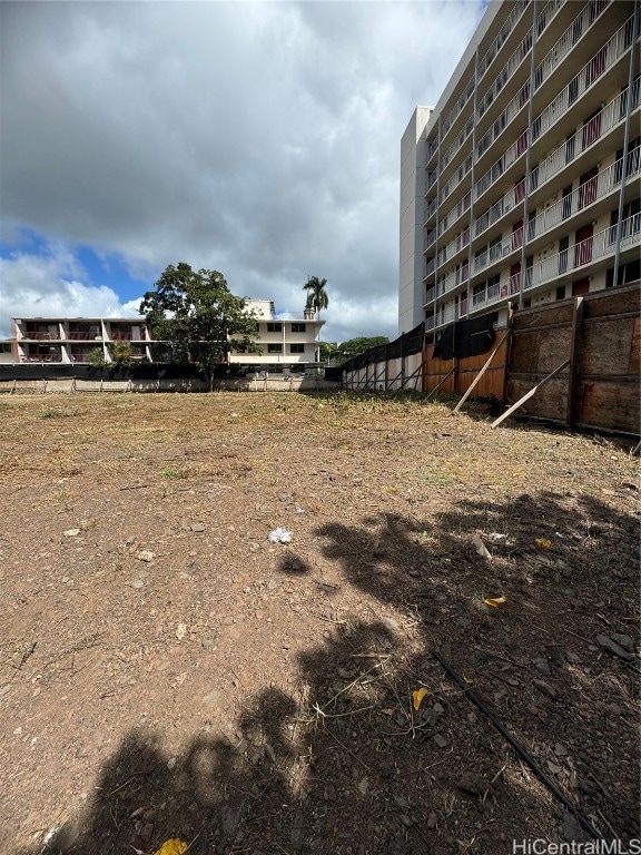 1632 Young St, Honolulu HI, 96826 land for sale