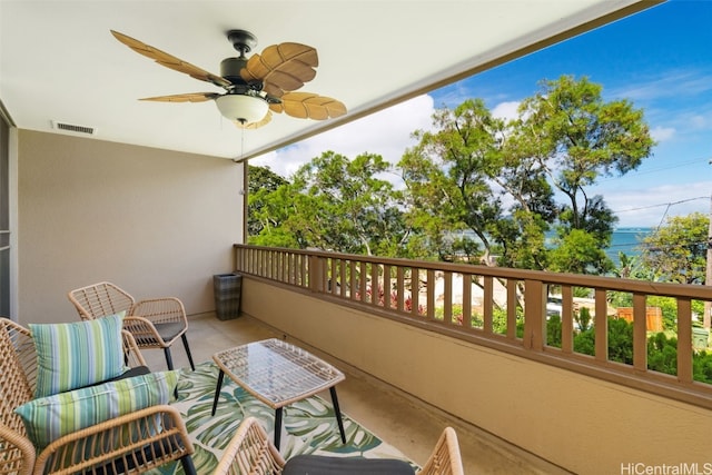 balcony featuring ceiling fan