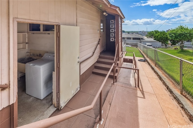 details featuring washer / dryer