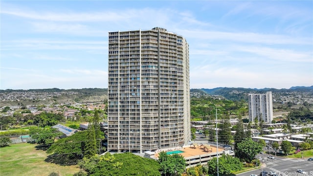 view of building exterior