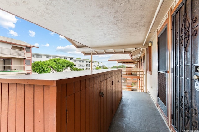 98-626 Moanalua Loop Unit 311, Aiea, HI 96701 - view of patio featuring a balcony