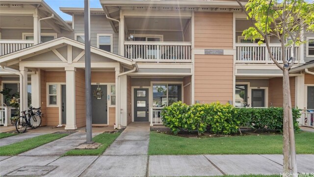 view of front of house