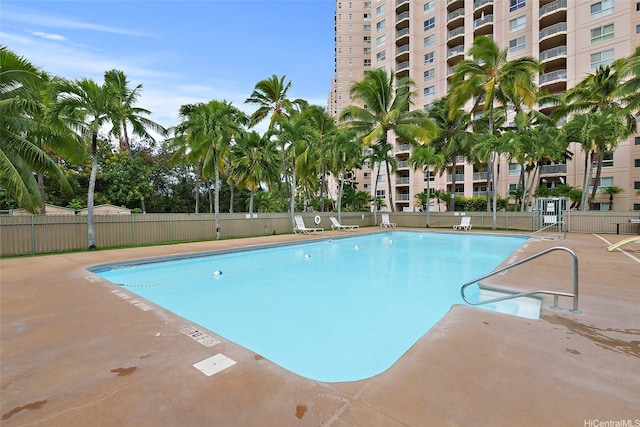 1080 Ala Napunani St Unit 403, Honolulu, HI 96818 - view of community pool