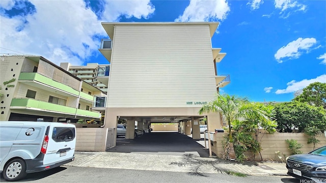 1655 Liholiho St, Honolulu, HI 96822 - view of home's exterior with a carport