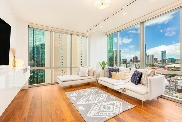 1189 Waimanu St Unit 1509, Honolulu, HI 96814 - photo 4