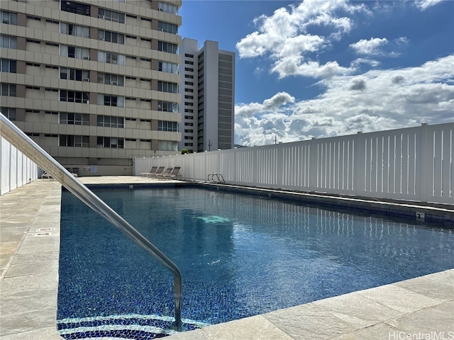 view of swimming pool