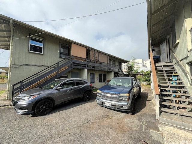 Listing photo 2 for 266 N School St, Honolulu HI 96817