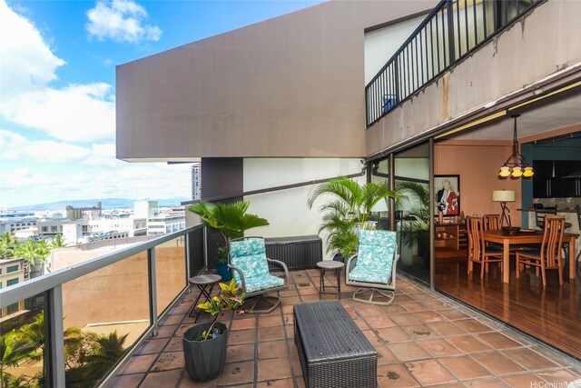 1088 Bishop St Unit 1125, Honolulu, HI 96813 - view of balcony