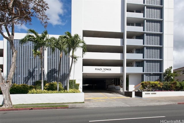 view of building exterior