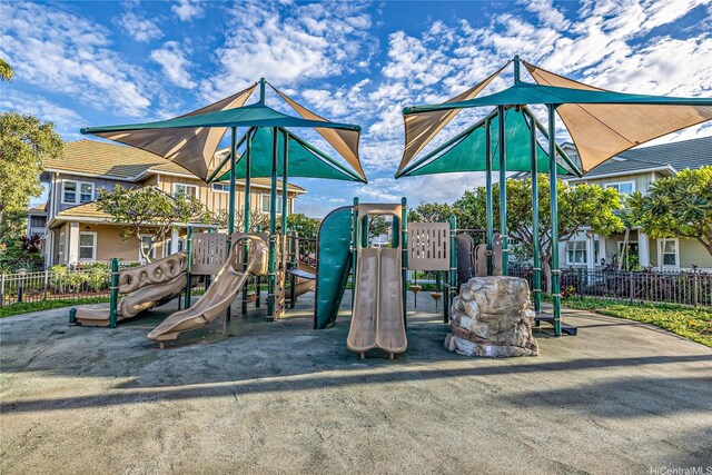 443 Manawai St Unit 1503, Kapolei, HI 96707 - community playground featuring fence