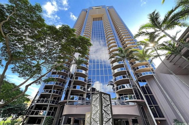 415 S St Unit 901, Honolulu, HI 96813 - photo 2