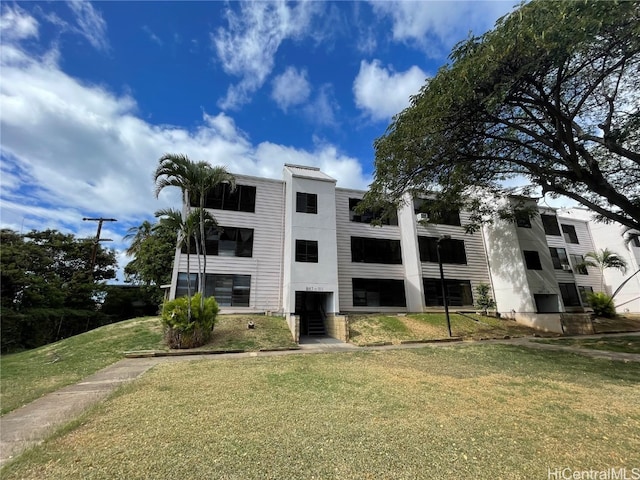 view of building exterior