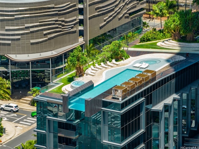 1108 Auahi St Unit 3000, Honolulu, HI 96814 - view of pool