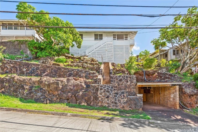 view of front of home