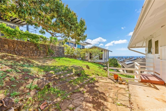 view of yard featuring a patio