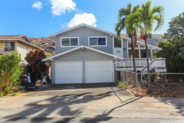 view of front facade featuring a garage