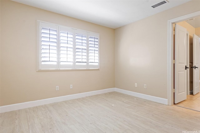91-1044 Kai Oio St, Ewa Beach, HI 96706 - unfurnished room featuring wood finished floors and baseboards