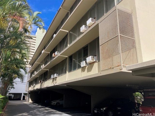 view of building exterior featuring cooling unit