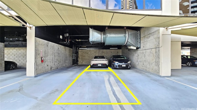 600 Queen St Unit 1405, Honolulu, HI 96813 - view of parking deck