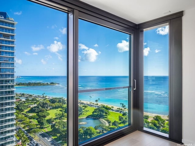 1100 Ala Moana Blvd Unit 2706, Honolulu, HI 96814 - photo 2