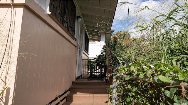 1422 Pua Ln Unit A, Honolulu, HI 96817 - view of side of property
