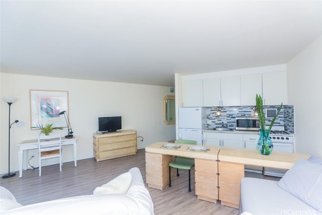 interior space featuring light hardwood / wood-style flooring