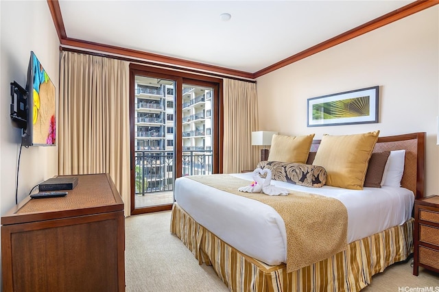 92-104 Waialii Pl Unit O523, Kapolei, HI 96707 - bedroom featuring access to outside, light carpet, and ornamental molding