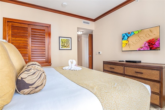 92-104 Waialii Pl Unit O523, Kapolei, HI 96707 - bedroom with crown molding