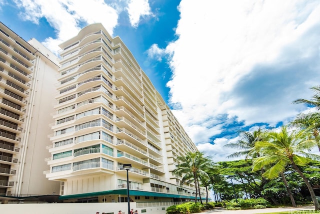 2161 Kalia Rd Unit 916, Honolulu, HI 96815 - photo 21