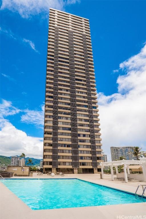 444 Niu St Unit 1709, Honolulu, HI 96815 - view of swimming pool