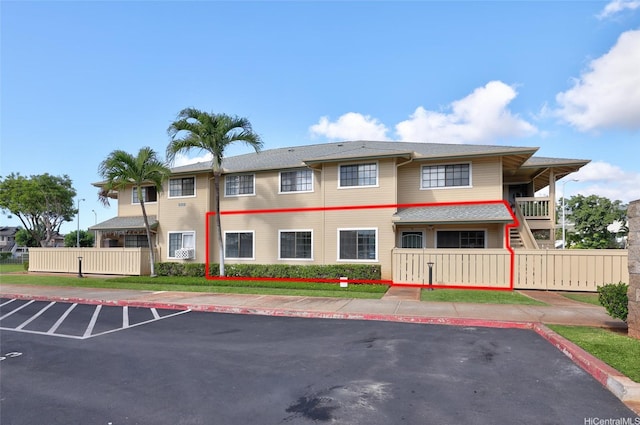 91-1022 Kaiau Ave Unit 3B, Kapolei, HI 96707 - view of property with uncovered parking