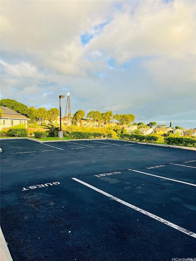 92-7139 Elele St Unit 805, Kapolei, HI 96707 - view of uncovered parking lot